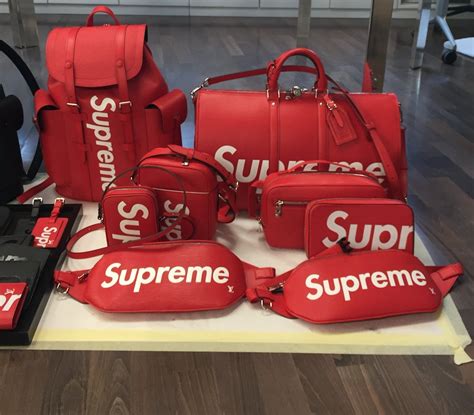 supreme lv samenwerking|How Louis Vuitton x Supreme Took Off: Exclusive .